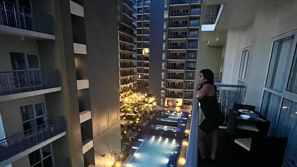 Resorts World Bayshore Manila: Perfect Layover Stay Near NAIA