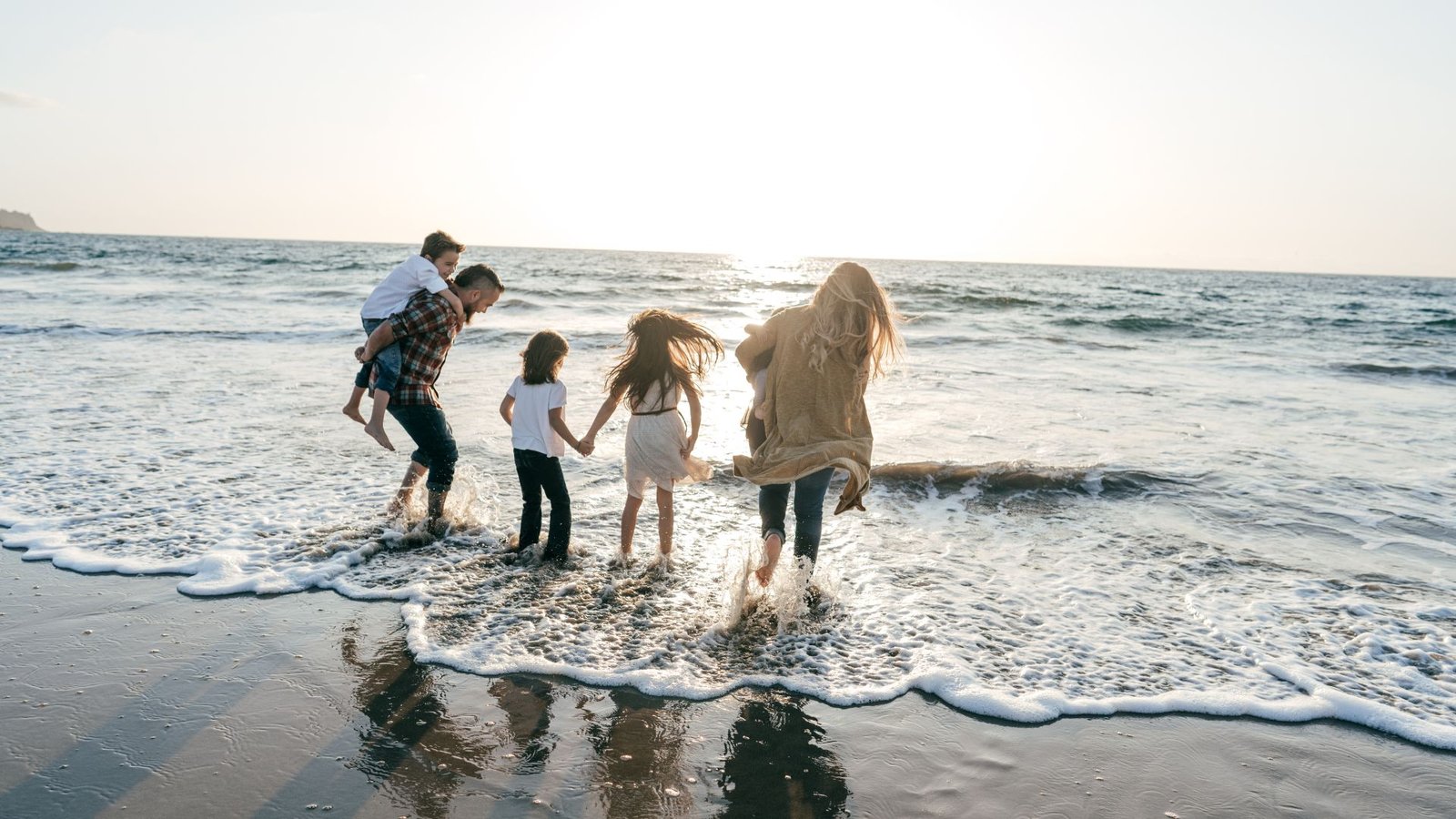 20 Family-Friendly Destinations in Asia for Summer